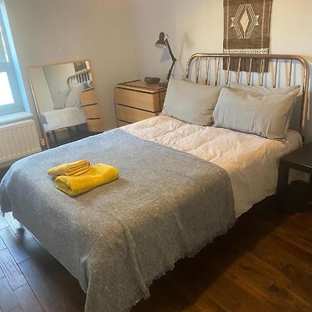 Spacious 1-Bed Flat In North Kensington Londra Dış mekan fotoğraf