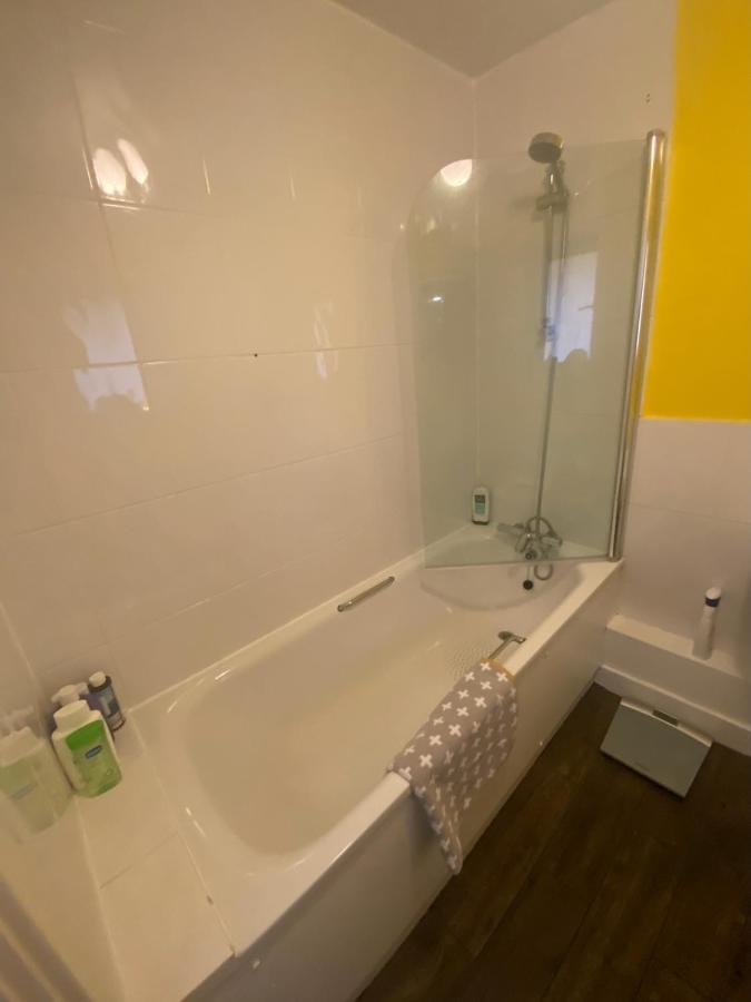 Spacious 1-Bed Flat In North Kensington Londra Dış mekan fotoğraf