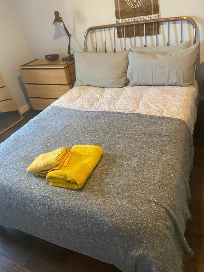 Spacious 1-Bed Flat In North Kensington Londra Dış mekan fotoğraf